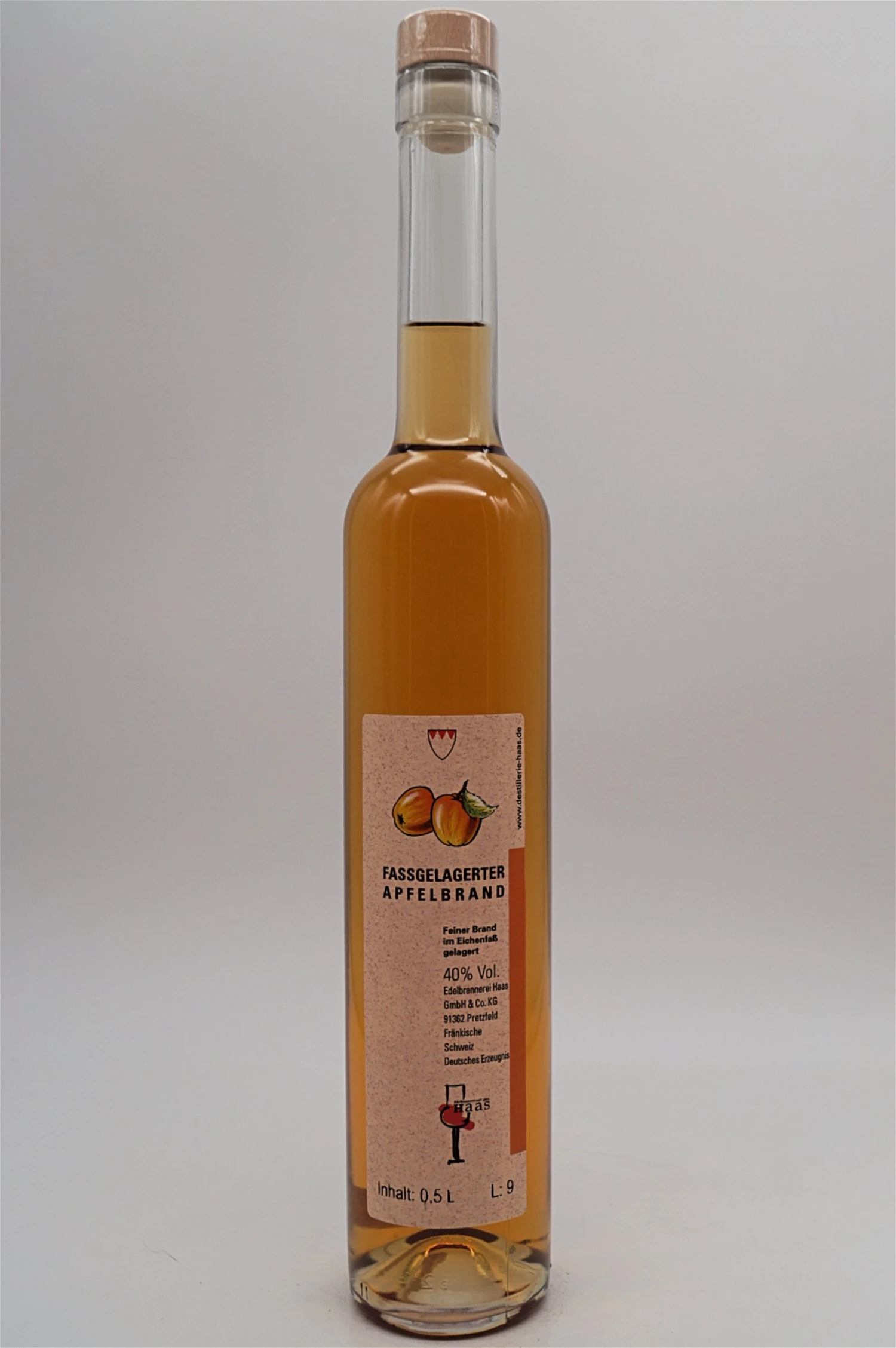 Apfelbrand Fassgelagert 3 Apfelbrand Fassgelagert