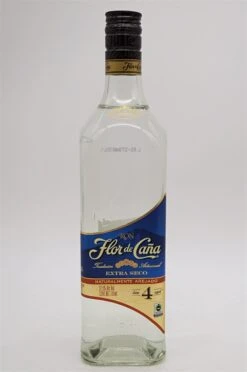 4 Jahre White Extra Seco Rum 6 X Fl. Sparset -Angebote Baileys Store dsc01342 1