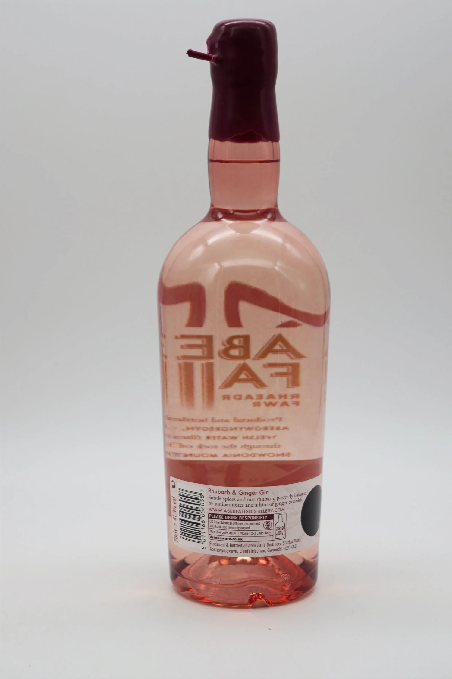 Welsh Gin Rhubarb & Ginger 4 Welsh Gin Rhubarb & Ginger – Bild 2