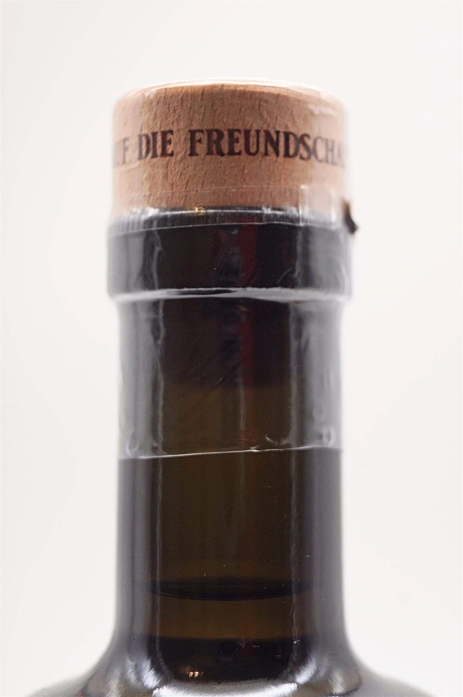 Gin Strong Limited Edition Vol. 69,9% 7 Gin Strong Limited Edition Vol. 69,9% – Bild 5