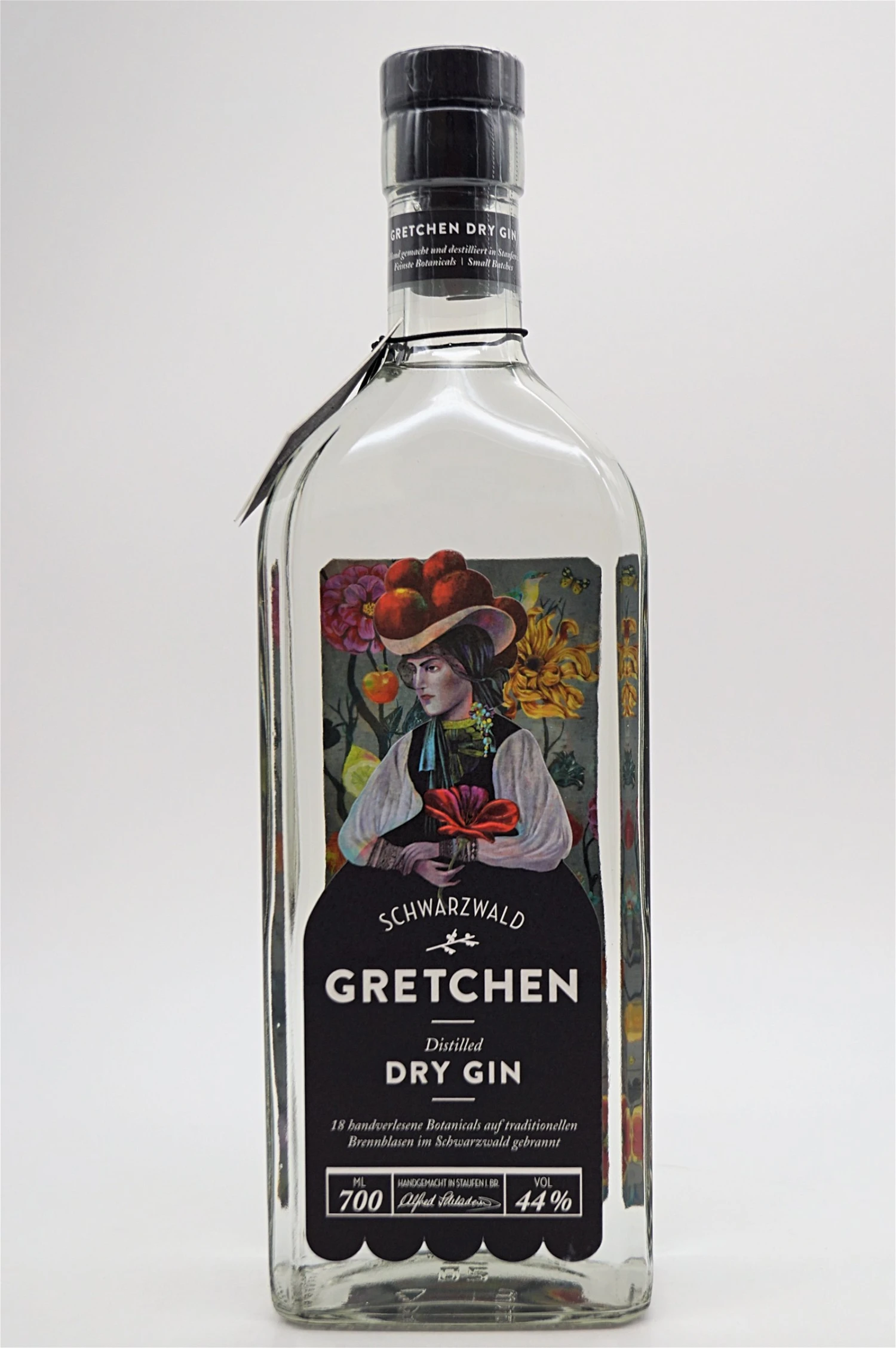 Gretchen Distilled Dry Gin 3 Gretchen Distilled Dry Gin